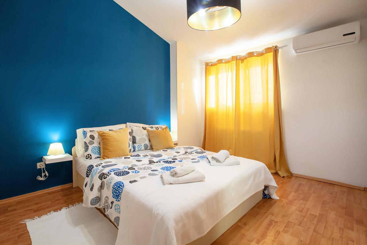Apartment Rizzi Pula Luaran gambar