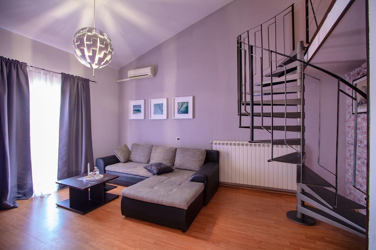 Apartment Rizzi Pula Luaran gambar