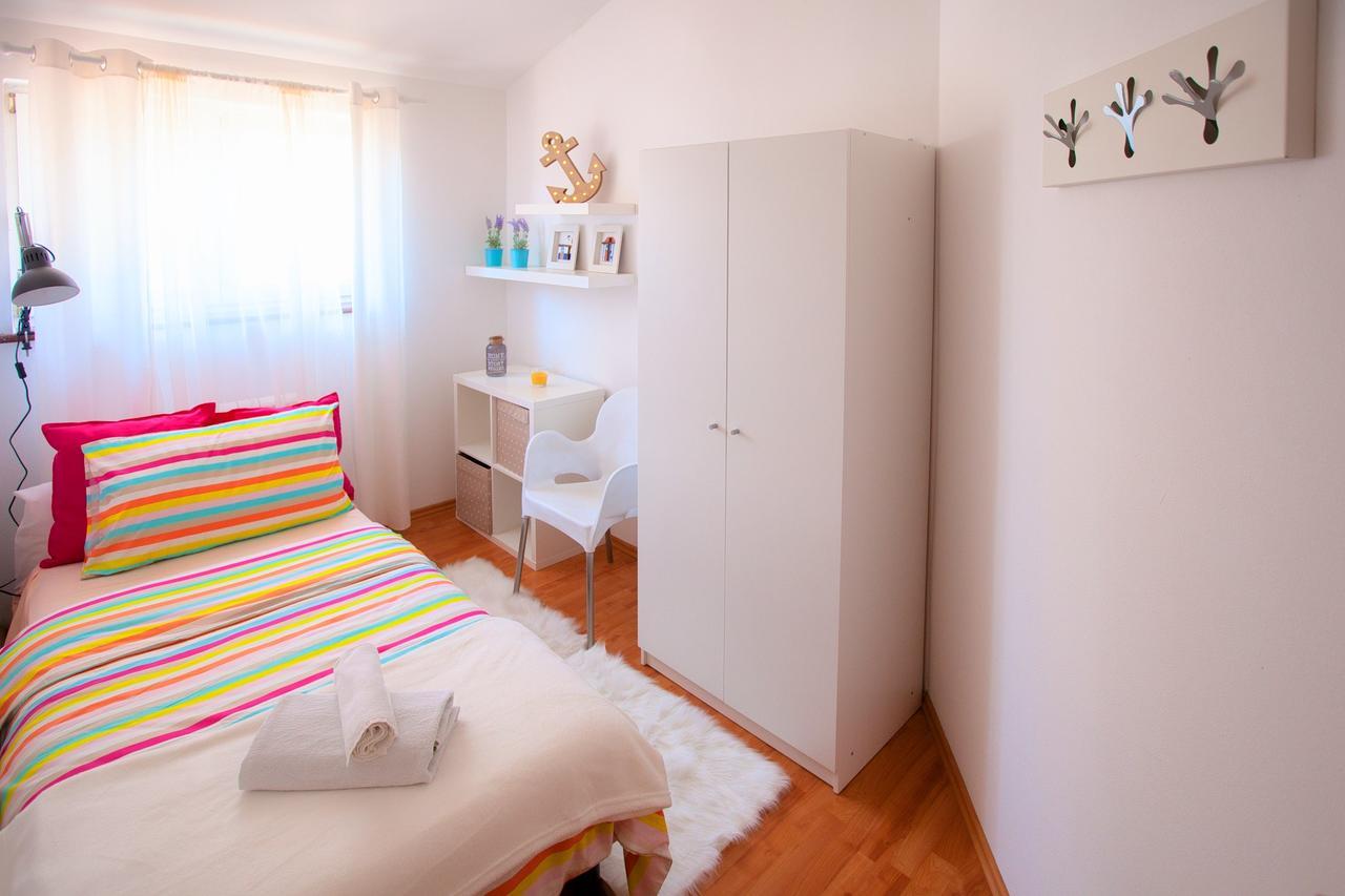 Apartment Rizzi Pula Luaran gambar